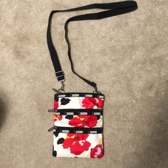Hibiscus print LeSportsac crossbody bag - Picture 1 of 8